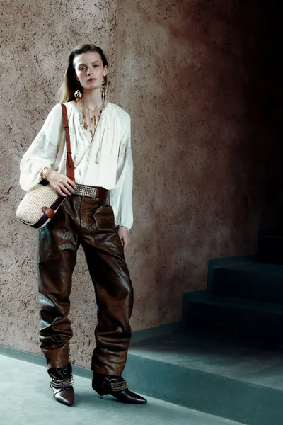 Look 14